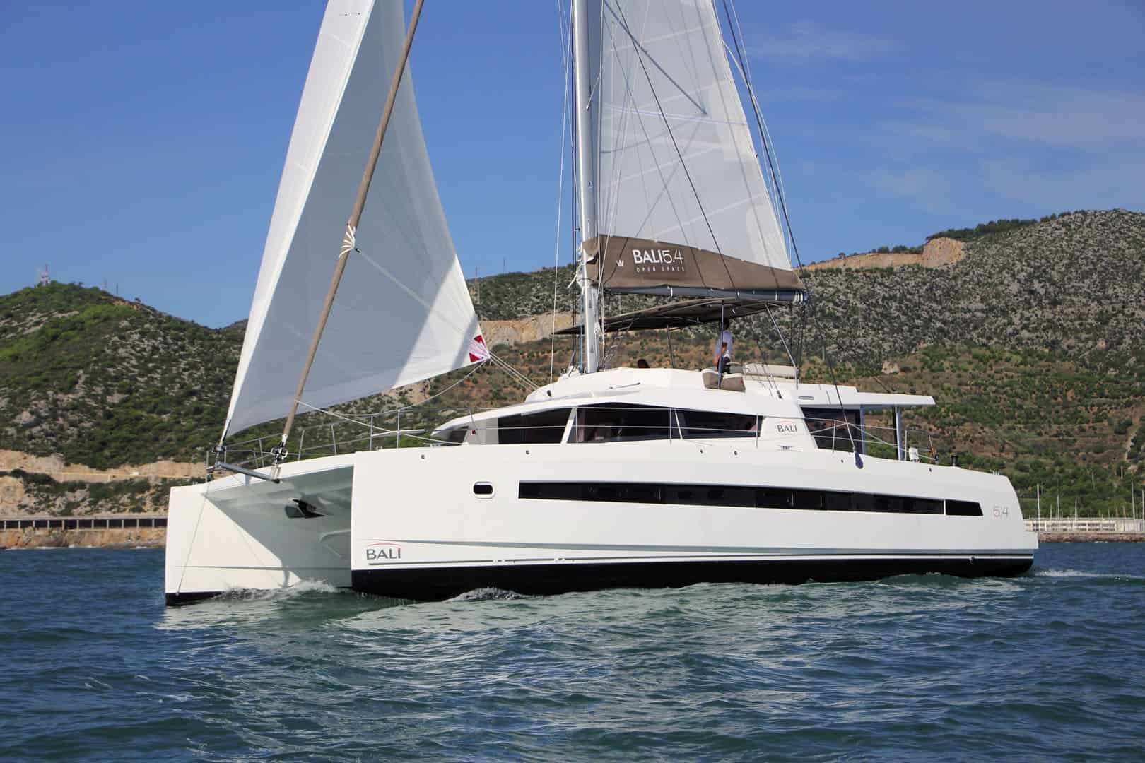 USVI Luxury Crewed Catamarans Boatbookings