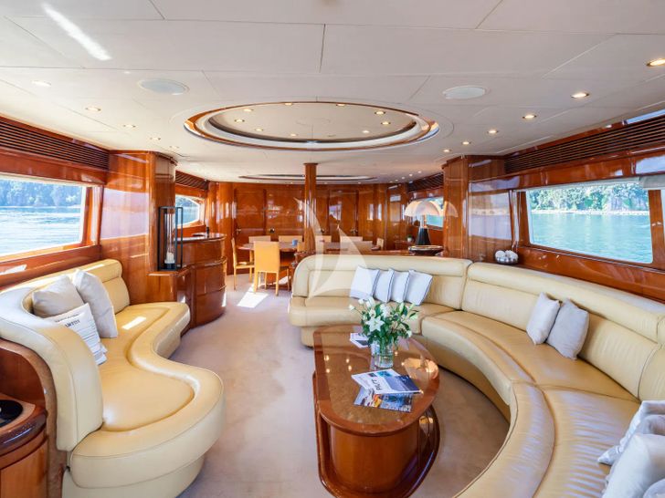 Eurocraft Color Crewed Motor Yacht BEIJA FLORE - Eurocraft 92 - 5 Cabins - St Tropez ...