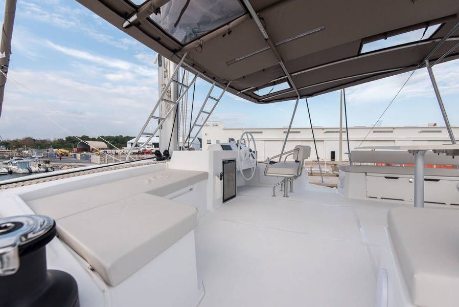 Bareboat Catamaran BALI 5.4 - 6 Cabins (5 Double + 1 Twin Bunk + 2 ...