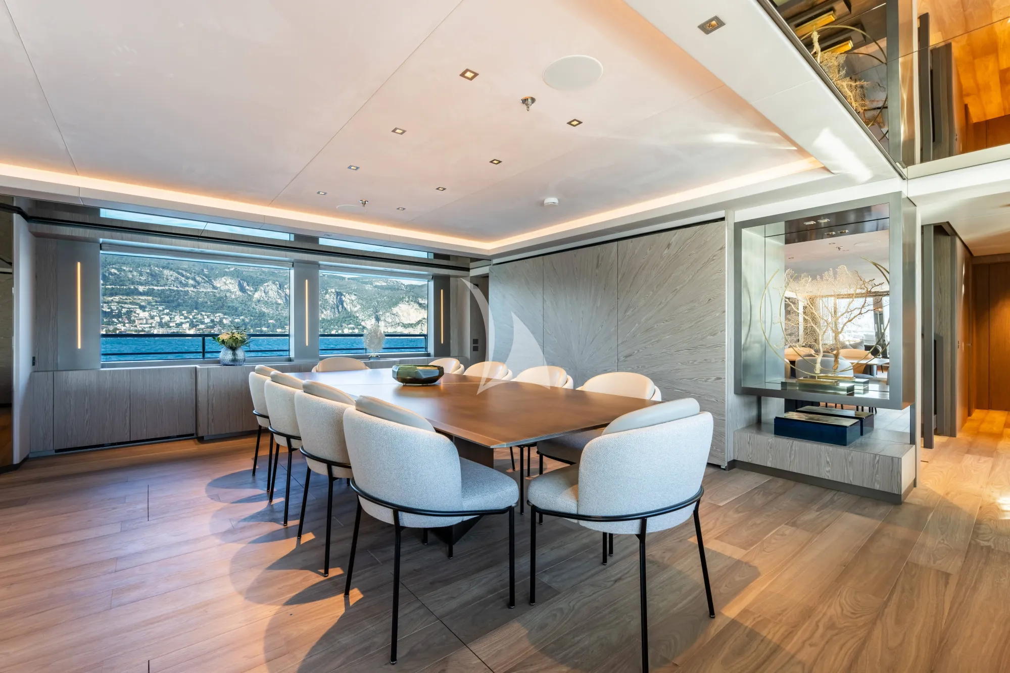 Luxury Crewed Motor Yacht GIOIA - Codecasa Vintage 43m - 5 Cabins ...