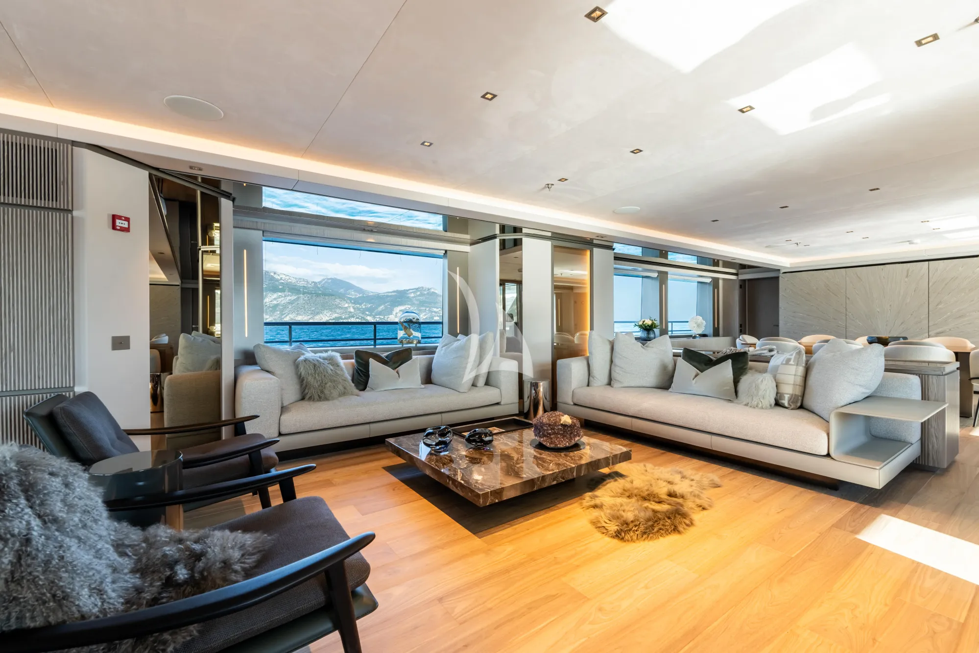 Luxury Crewed Motor Yacht GIOIA - Codecasa Vintage 43m - 5 Cabins ...