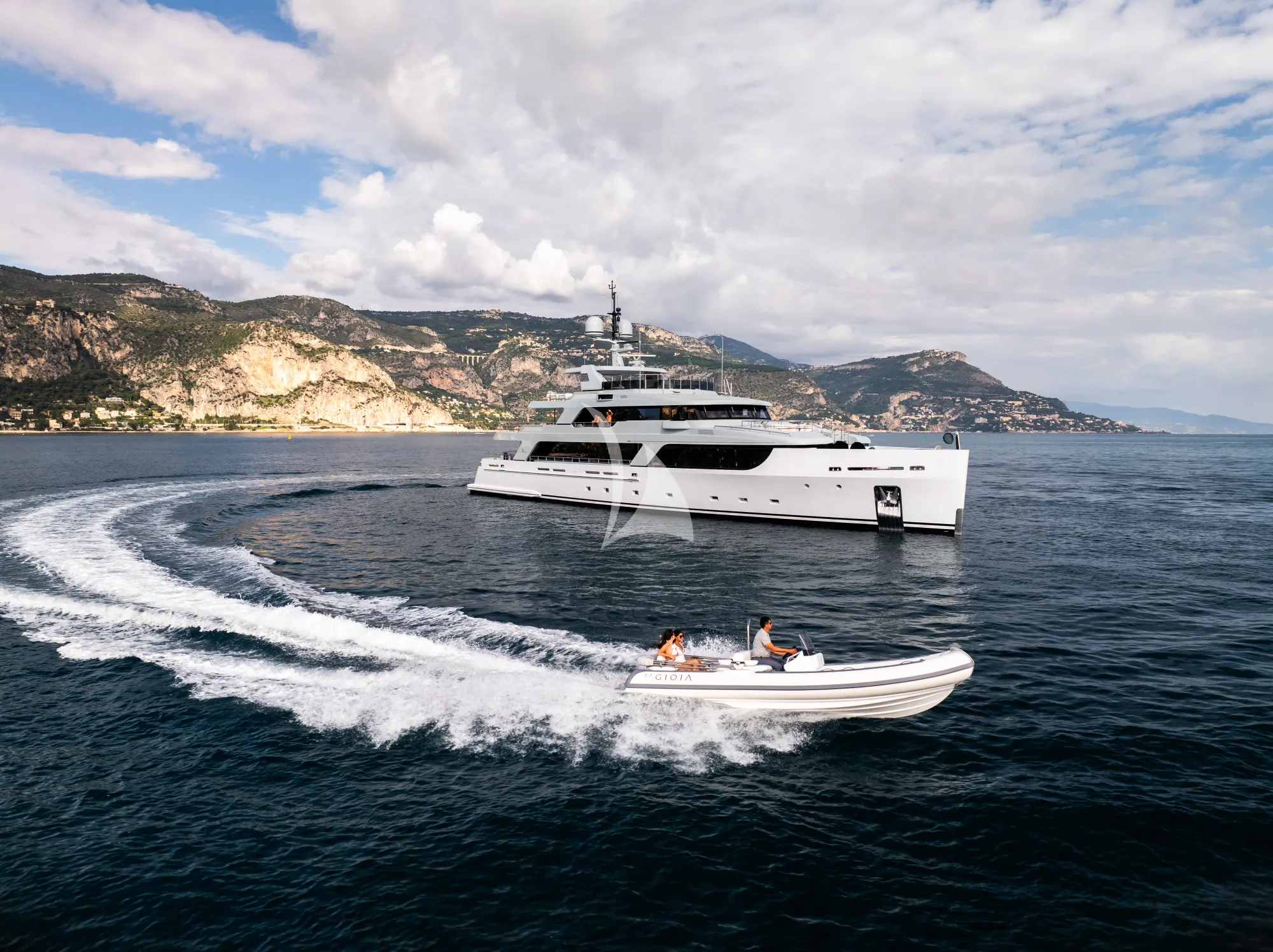 Luxury Crewed Motor Yacht GIOIA - Codecasa Vintage 43m - 5 Cabins ...