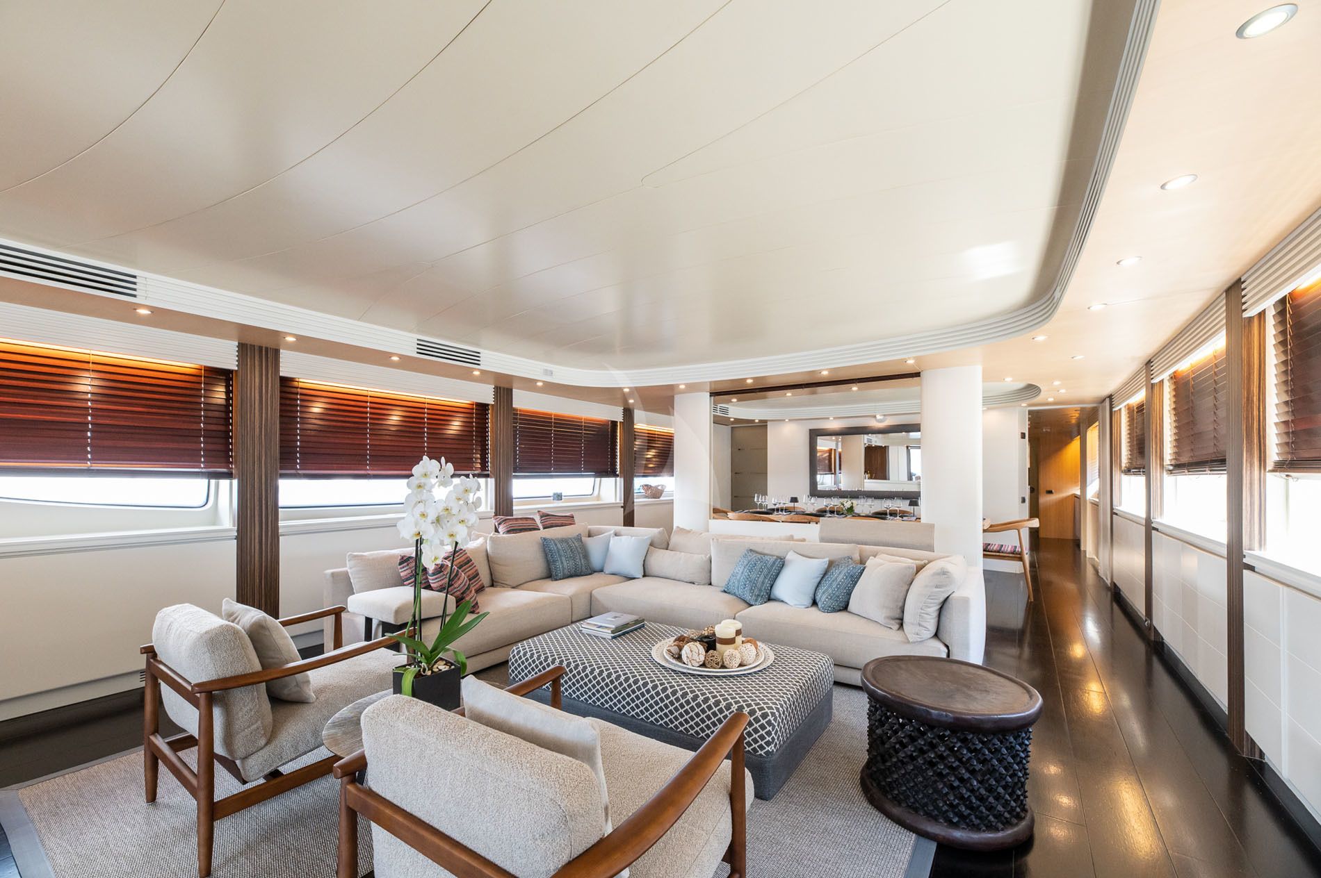 yacht liva interior