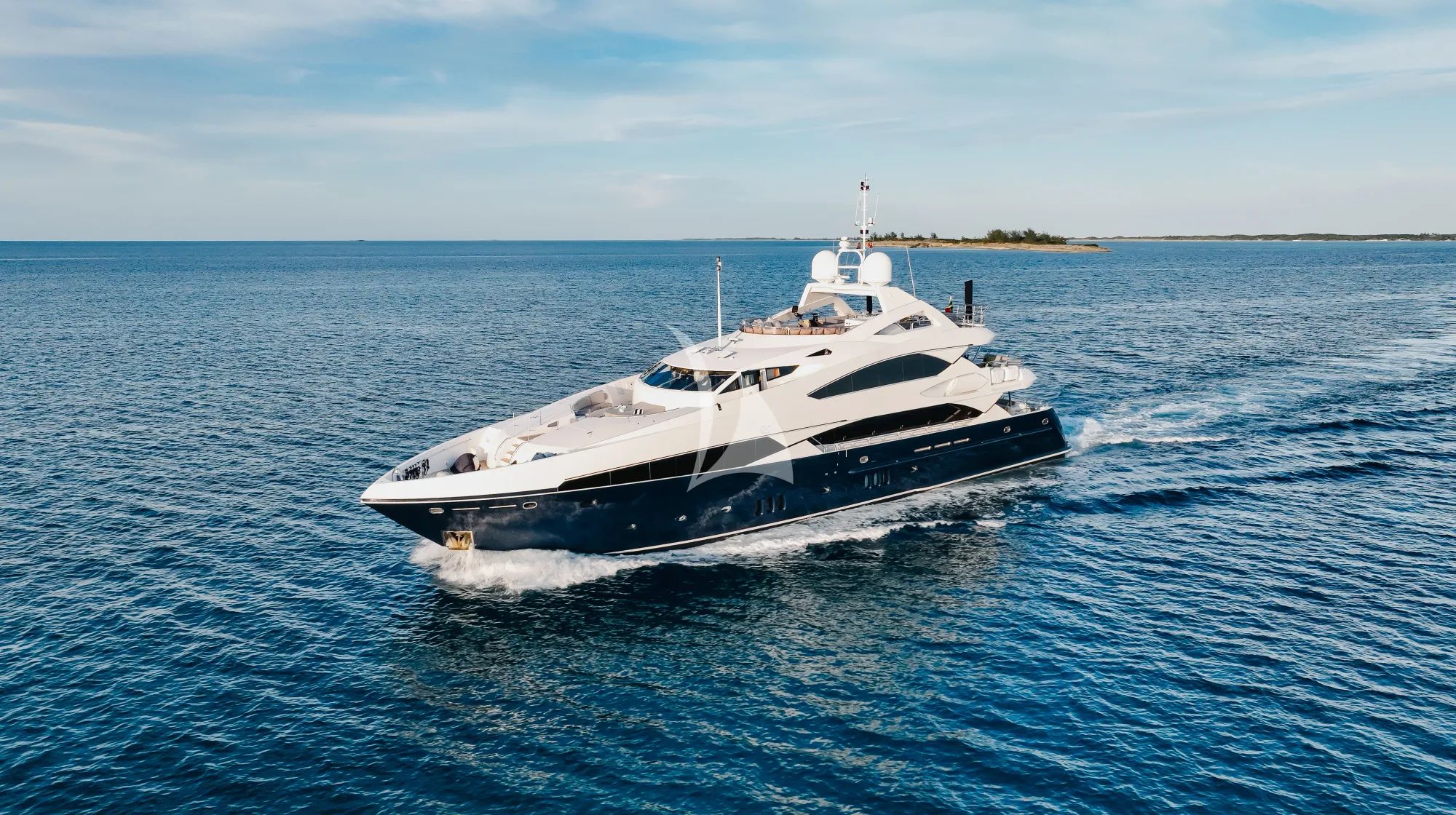 Luxury Crewed Motor Yacht MERCY - Sunseeker 121 Yacht - 6 Cabins ...