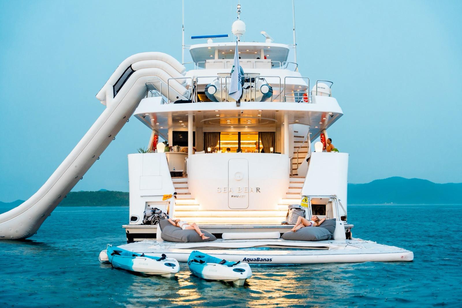 Luxury Crewed Motor Yacht SEA BEAR - Westport 130 - 5 Cabins - Phuket ...