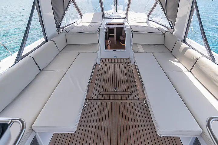 Bareboat Sailing Yacht SPRING SONG - Oceanis 54 - 3 Cabins - Kastela ...