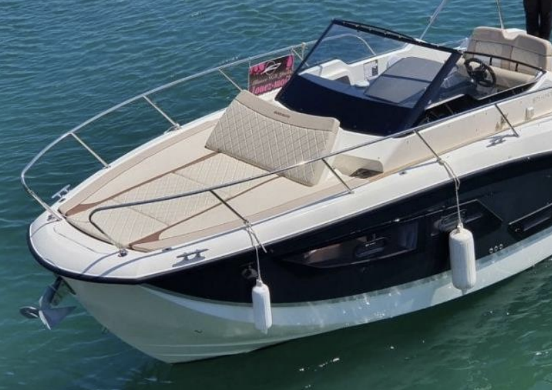 Luxury Crewed Motor Yacht Quicksilver 875 - Juan les Pins - Antibes ...