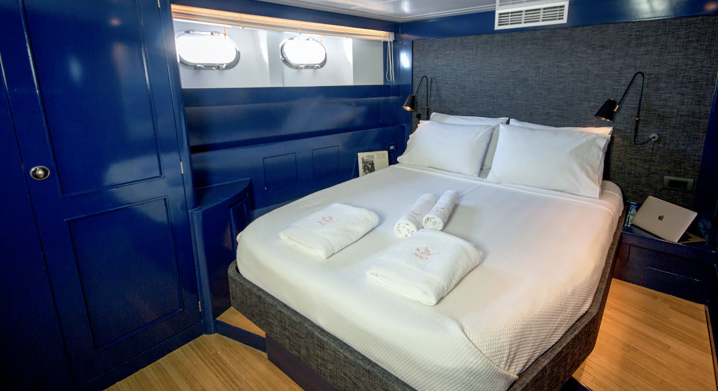AFAET Cabin