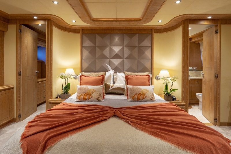 master cabin