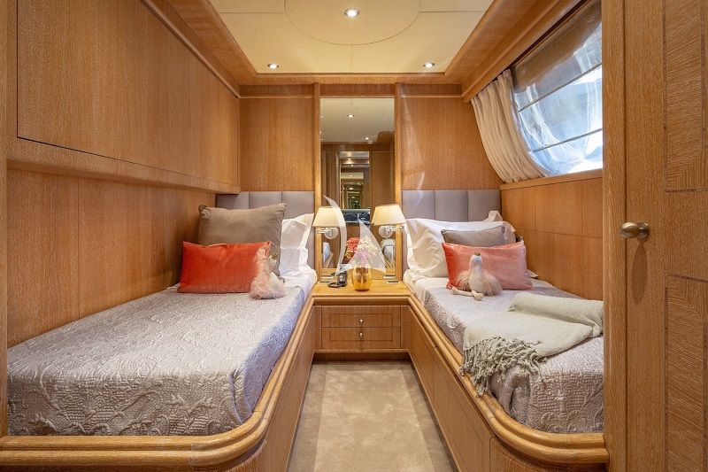 twin cabin