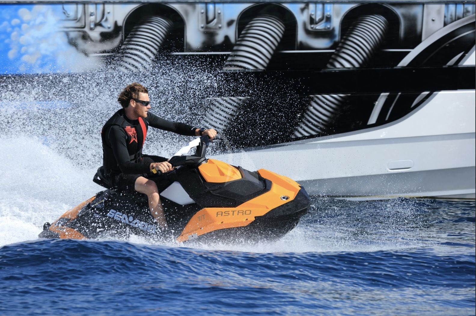 Jet ski
