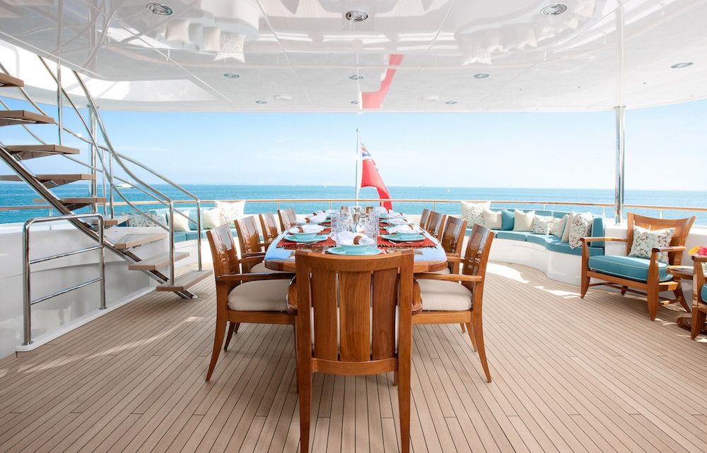 AVALON Luxury Motor Yacht Al Fresco Dining