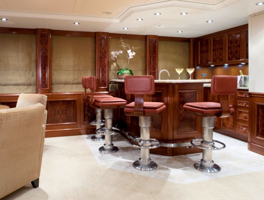 AVALON Luxury Motor Yacht - Bar