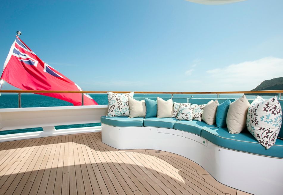 AVALON Luxury Motor Yacht - Sundeck