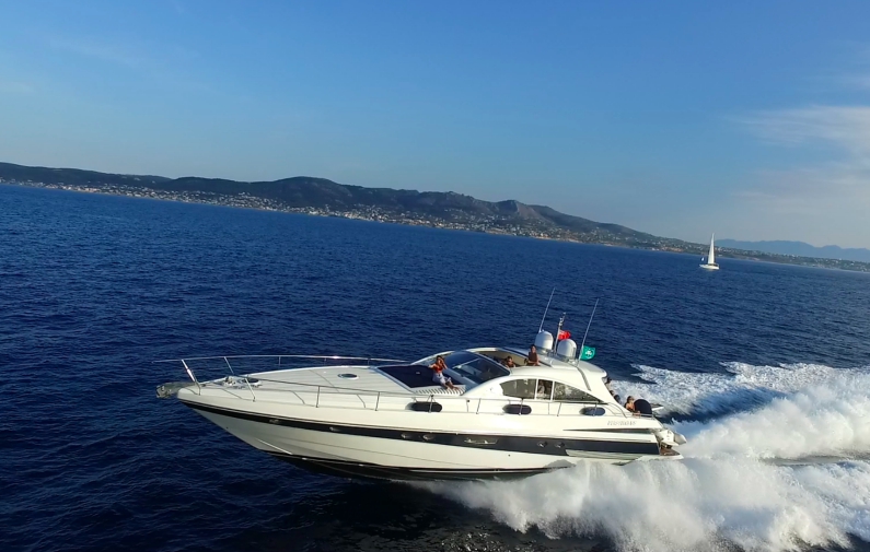 Crewed Motor Yacht Pershing 65 - Day Charter Yacht - Mykonos - Paros ...