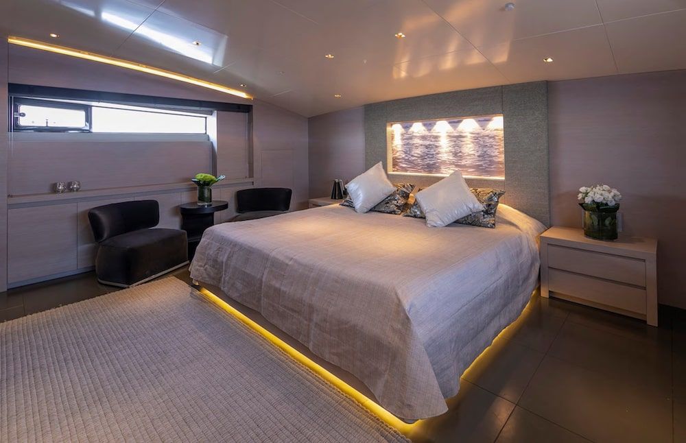 Admiral 42m Motor yacht BILLA Master