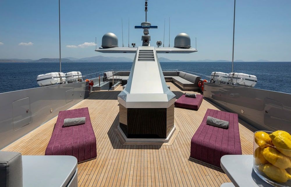 Admiral 42m Motor yacht BILLA Sunbathing