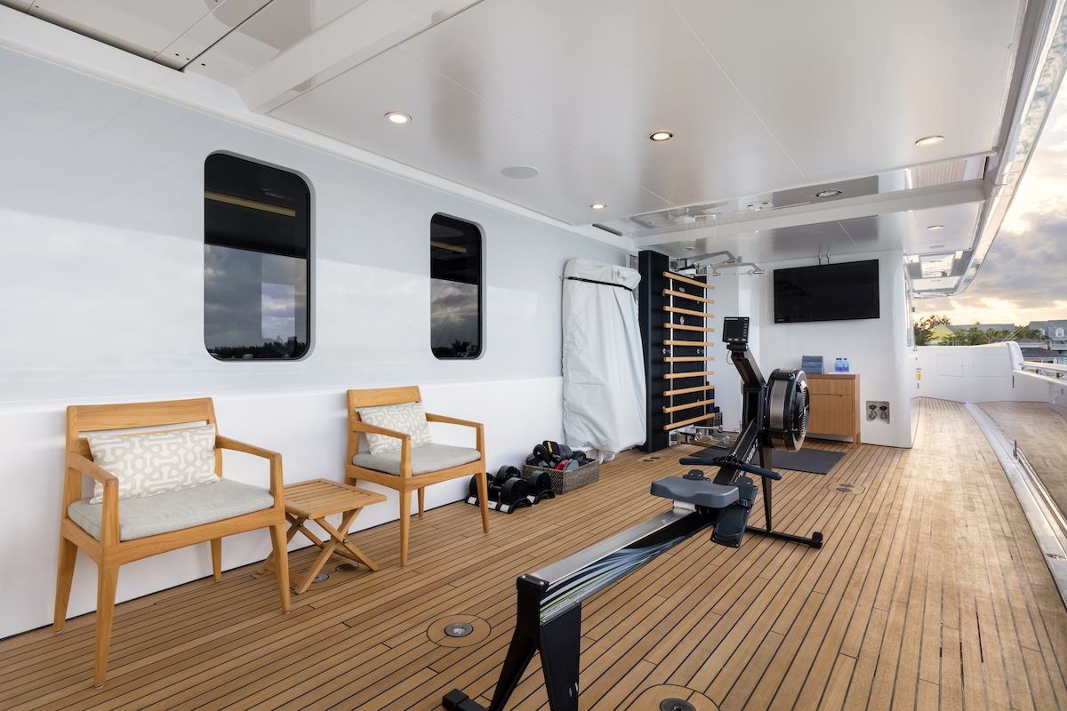BROADWATER - Feadship 165