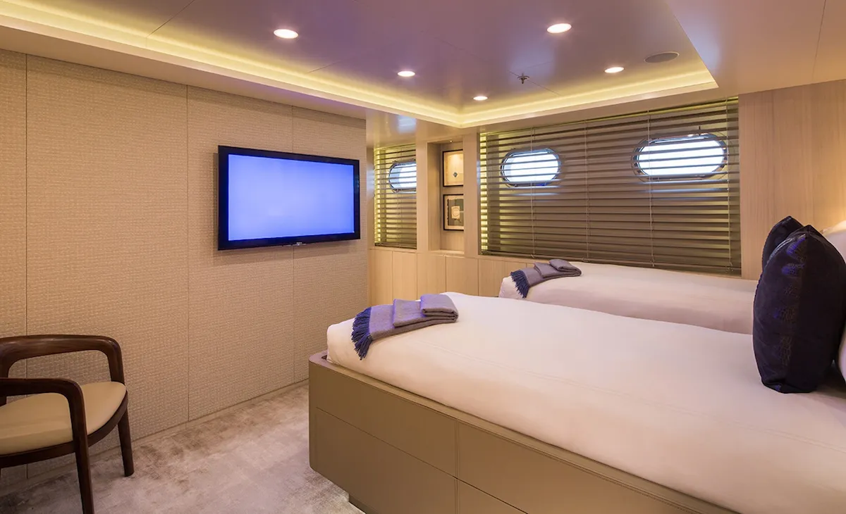 BROADWATER - Feadship 165