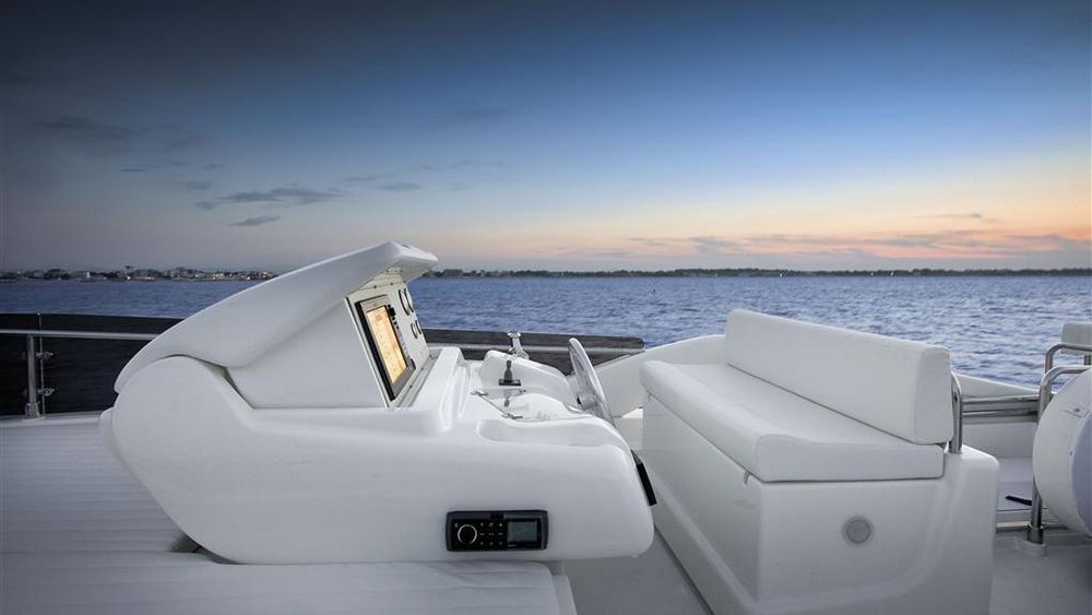 CARE ONE - Ferretti 500
