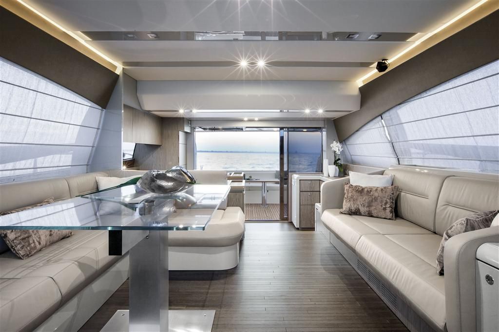 CARE ONE - Ferretti 500