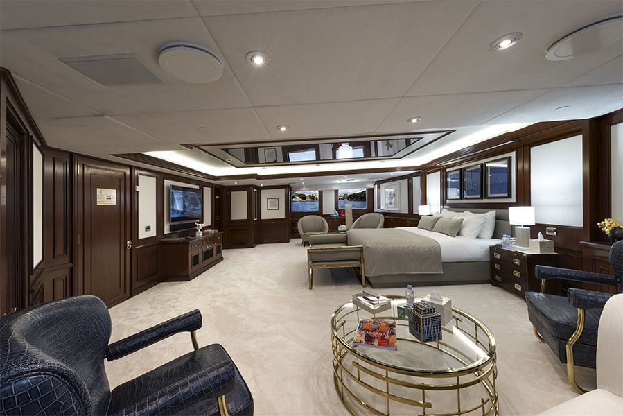 CHAKRA Devonport 282 VIP Cabin