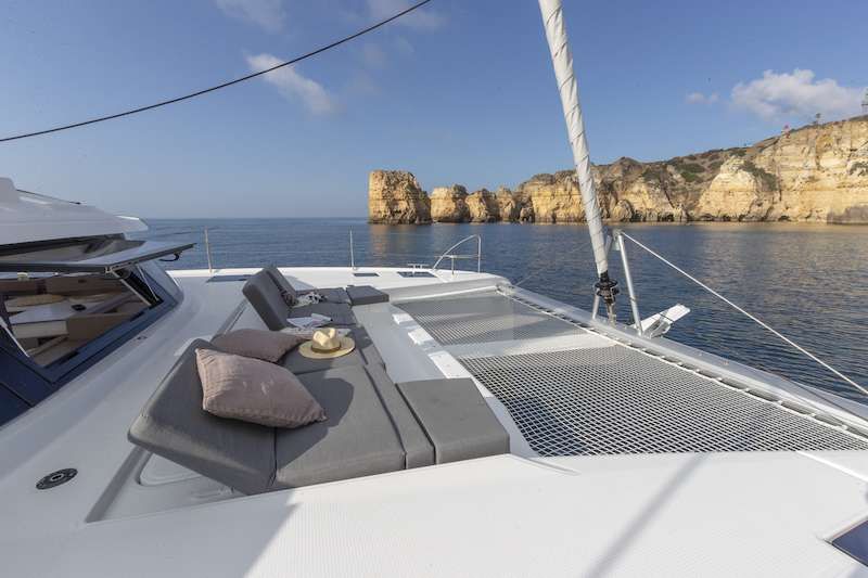 Fountaine Pajot Elba 45 CHAMPAGNE Bow