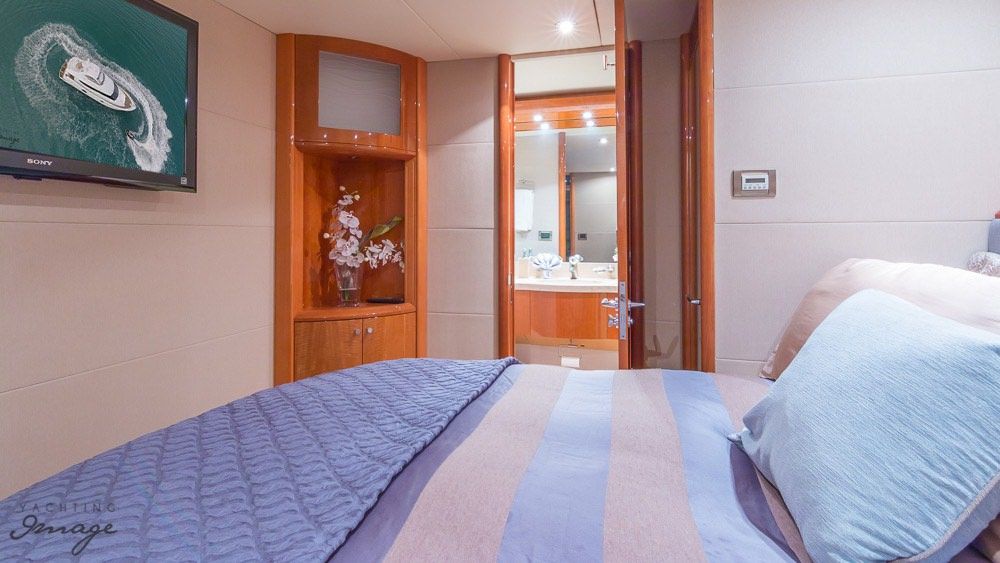 Miami Day Charter Yacht CHIP Lazzara 84 VIP Cabin