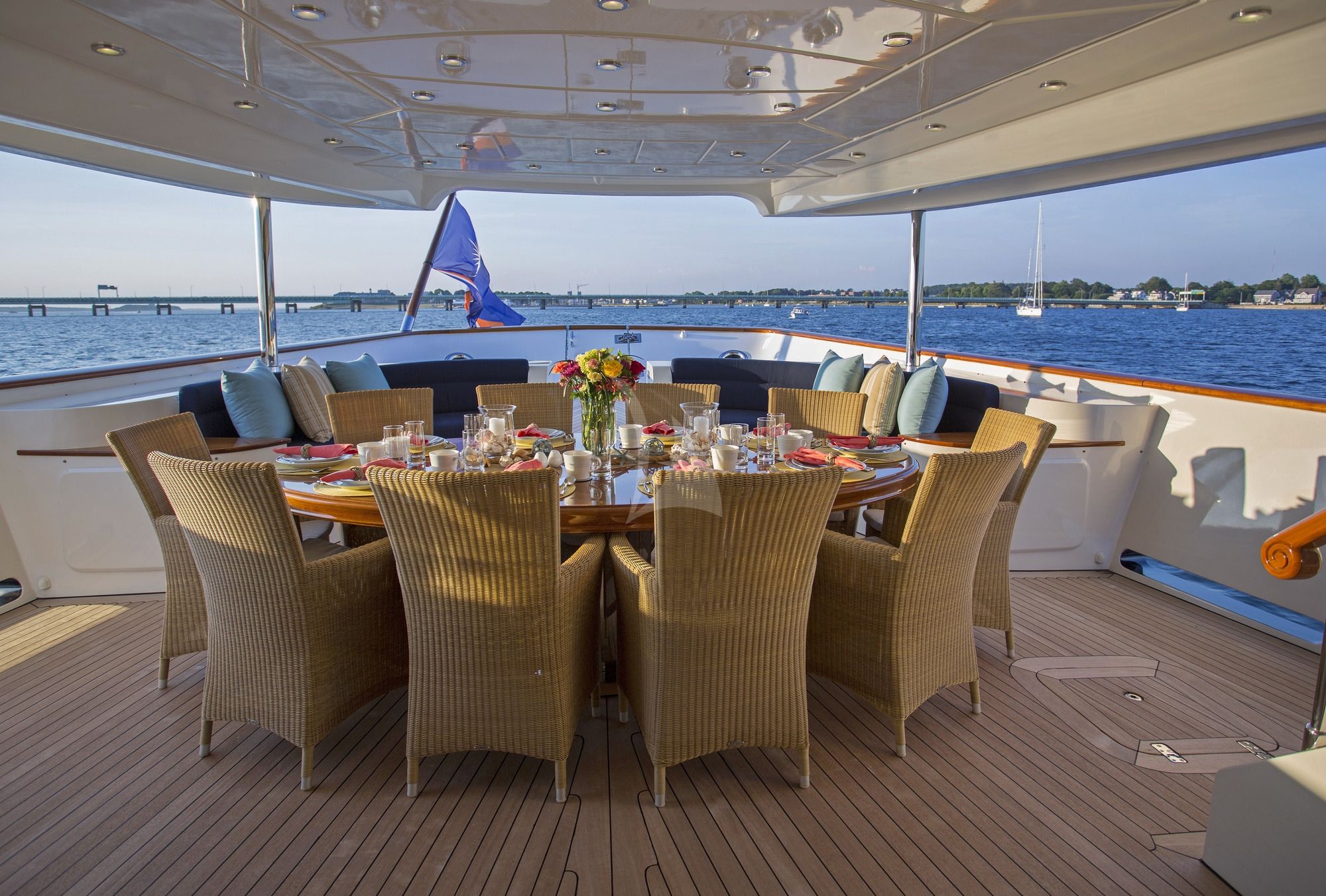 CLARITY - 49m Bilgin
