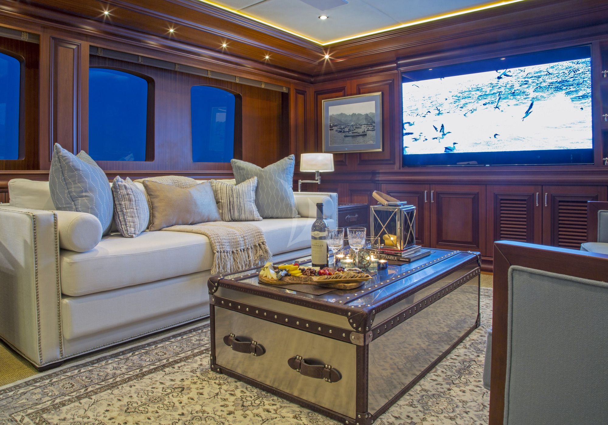 CLARITY - 49m Bilgin