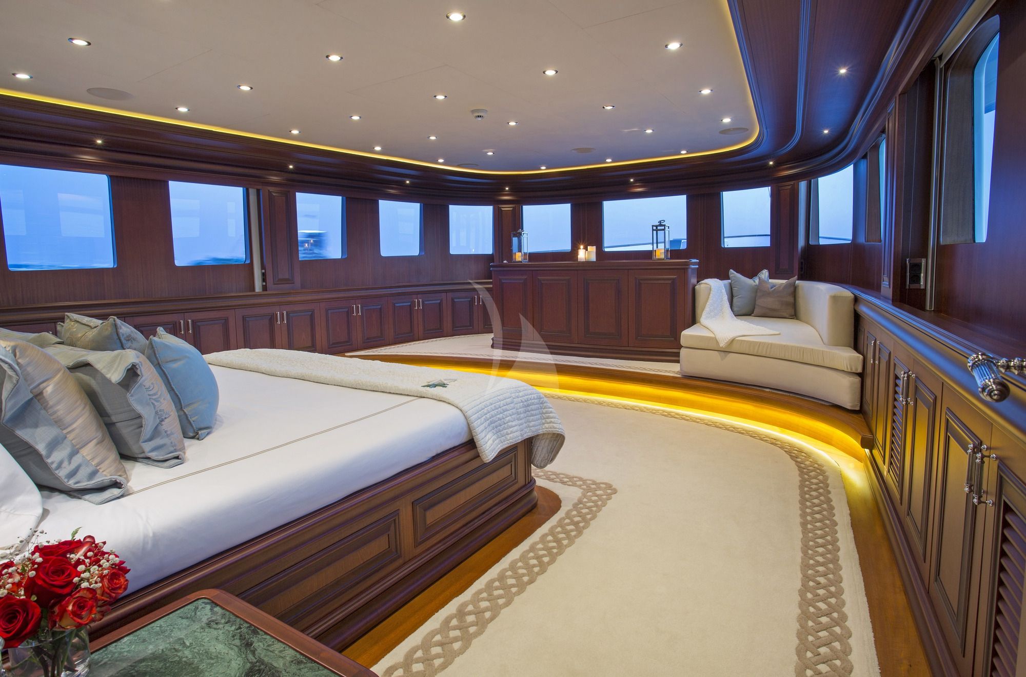 CLARITY - 49m Bilgin
