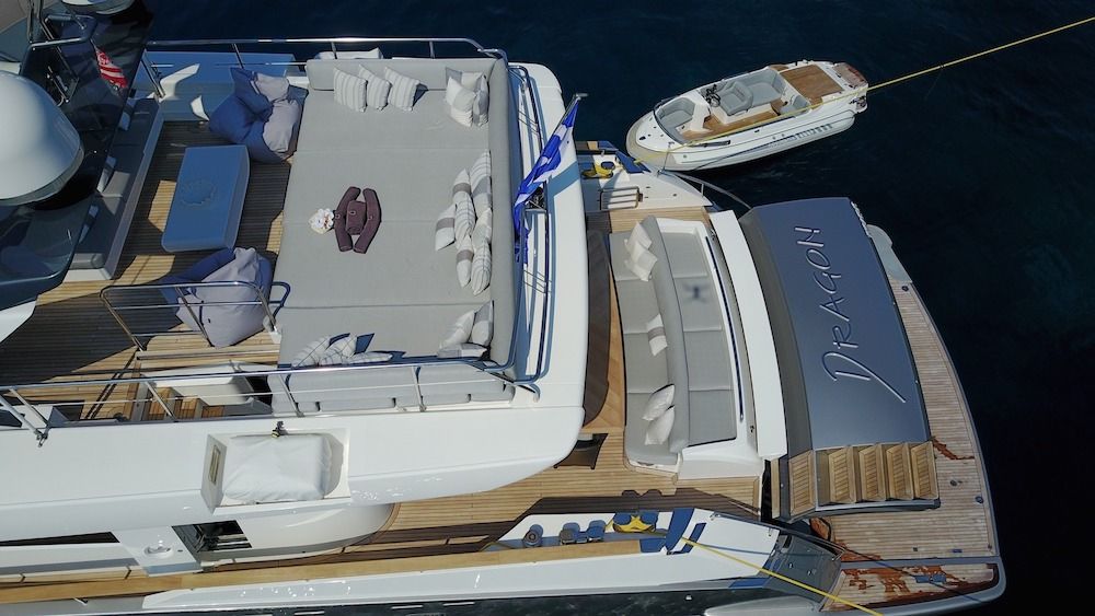 DRAGON Motor Yacht Aerial Sunbathing