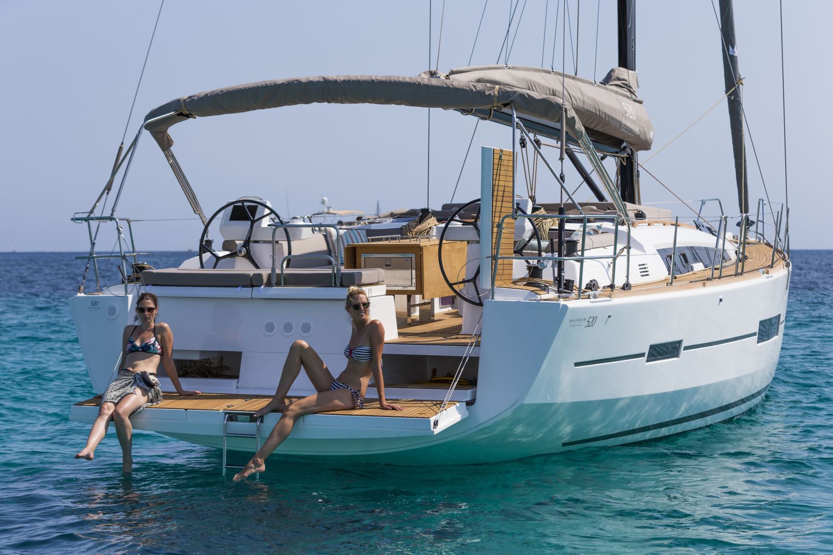 Dufour 520 Aft