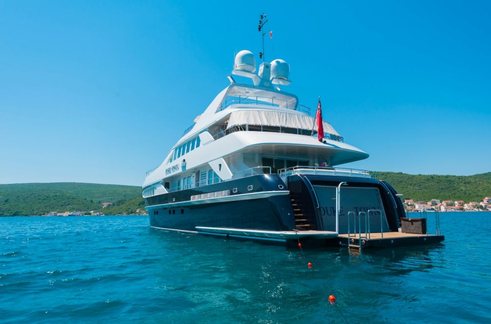 DUKE TOWN - Heesen Motor Yacht