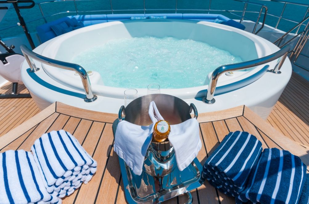 DUKE TOWN - Heesen Motor Yacht
