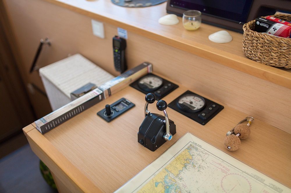 EAGLE OF NORWAY - Crewed Catamaran - Chart Table