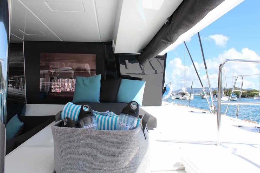 ECLIPSE - Aft Deck Lounger