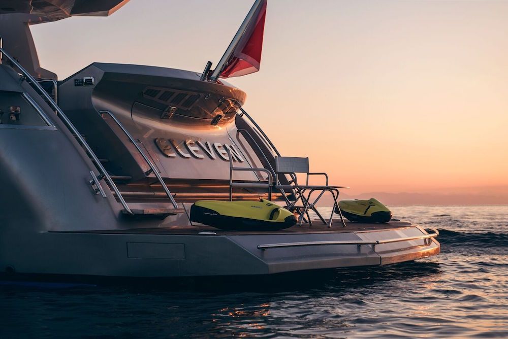 ELEVEN I Italcraft 90 Motoryacht Toys