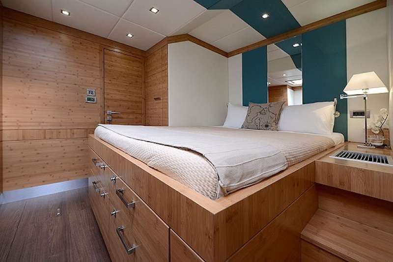 Excess Sunreef 70 VIP Cabin