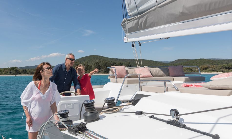 Fountaine Pajot Saona 47 Helm