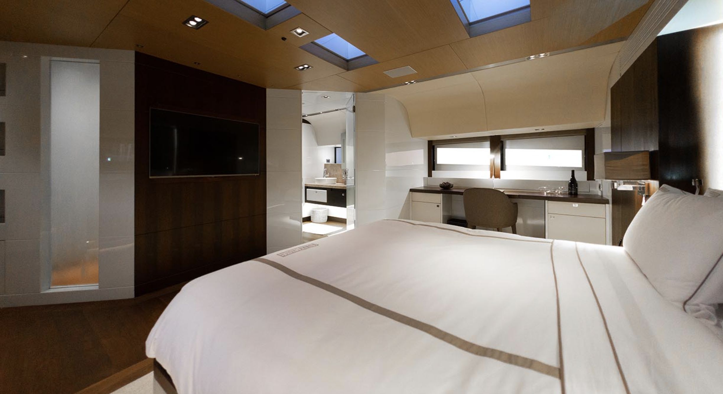 FUNKY CHOICE Cabin