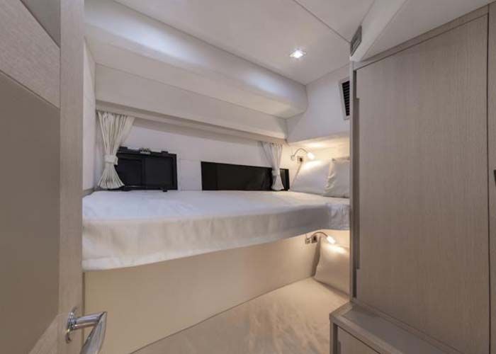 Galeon 460 Flybridge - Cabin