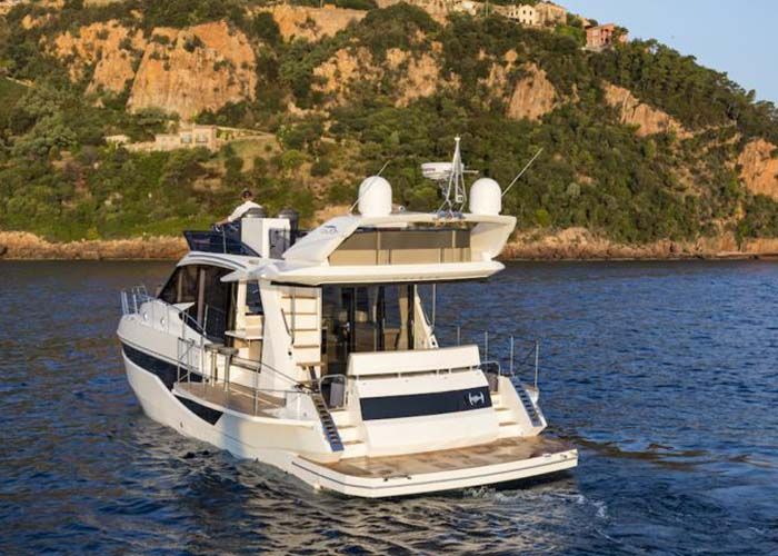 Galeon 460 Flybridge - Sailing