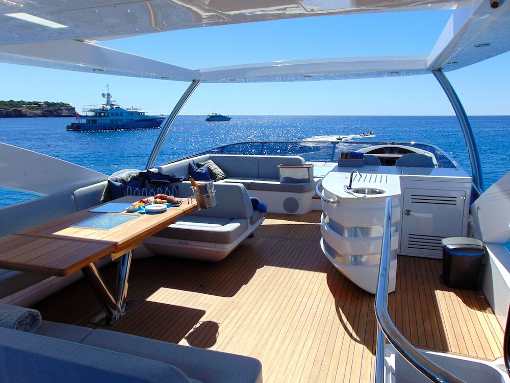 Top Deck