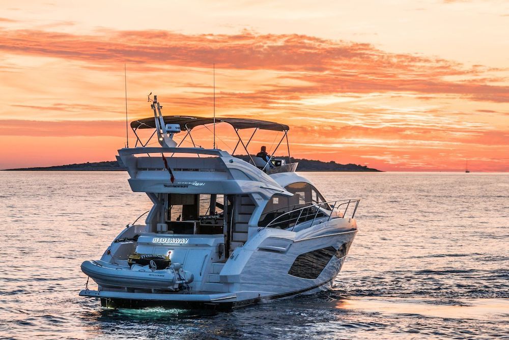 HIDEAWAY - Sunseeker Manhattan 52