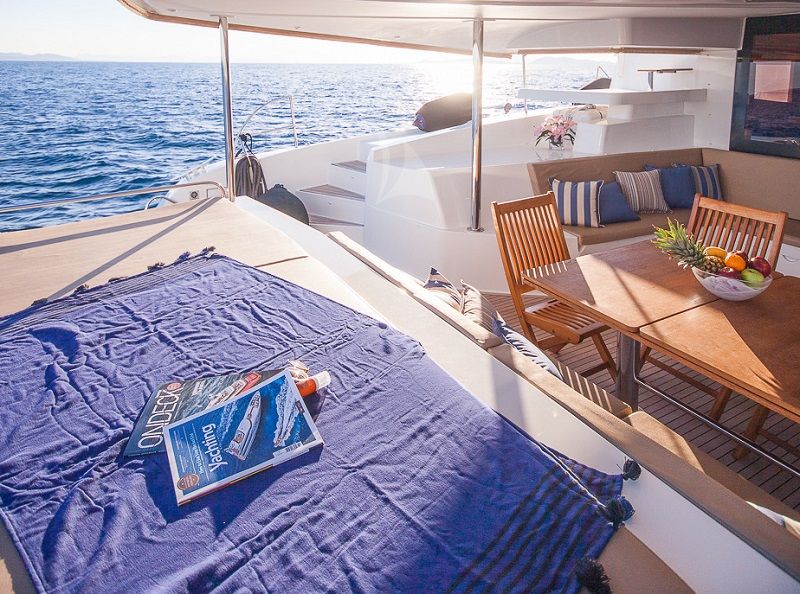 aft deck sun pads