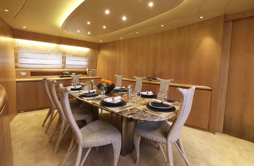 Maiora Motor Yacht IF Dining Room