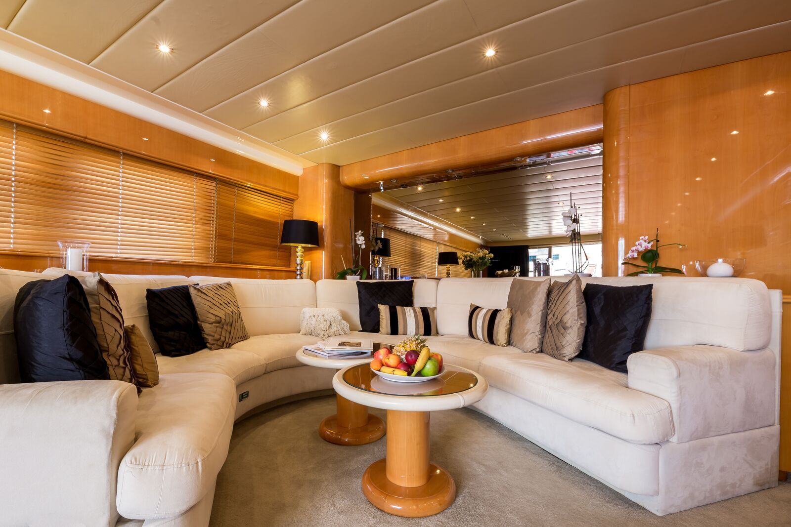 INDULGENCE OF POOLE Mangusta 86 Luxury Superyacht Saloon