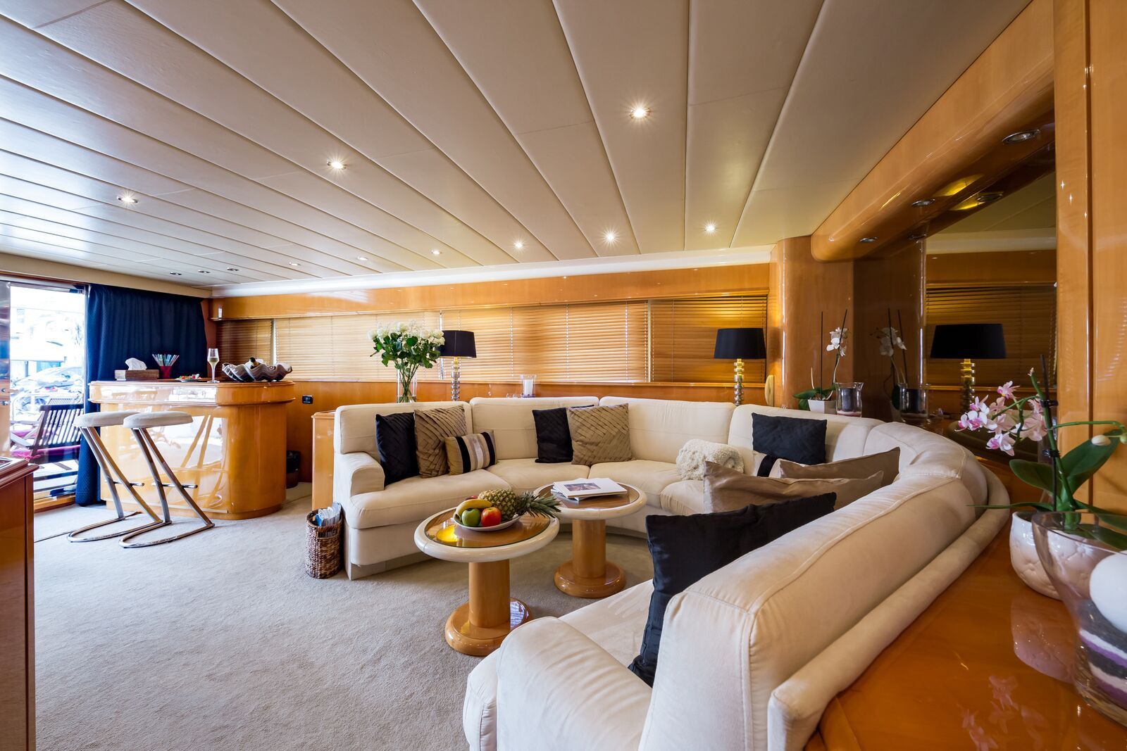 INDULGENCE OF POOLE Mangusta 86 Luxury Superyacht Saloon