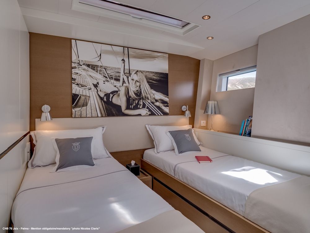 J SIX - CNB Bordeaux 76 - 3 Cabins